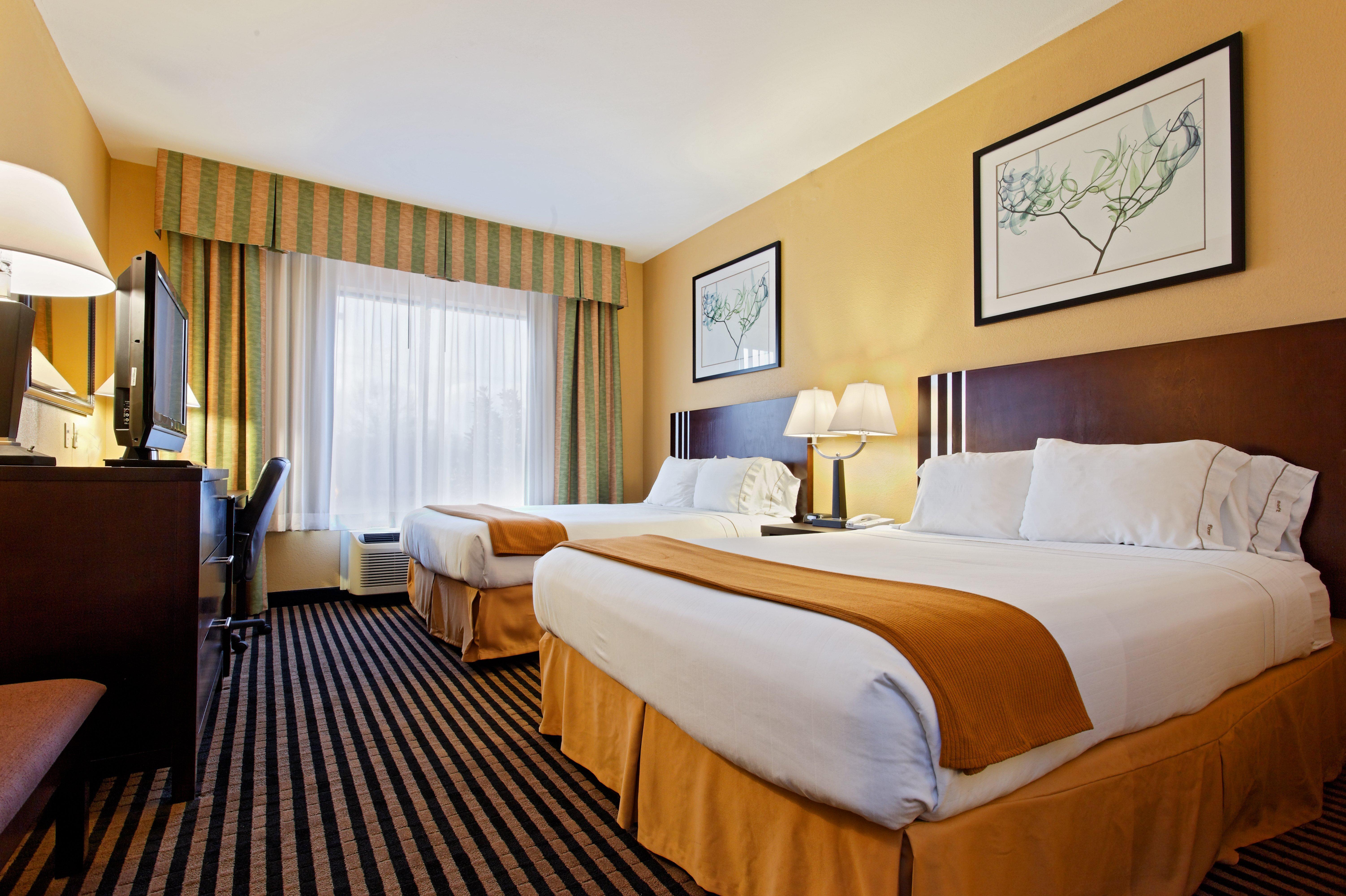 Holiday Inn Express Crockett By Ihg Exterior photo